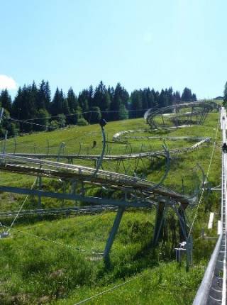 Ganzjährig rodeln mit dem Allgäu-Coaster in Oberstdorf Symbolfoto