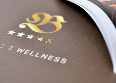 Hotelprospekt - Genuss und Wellness im 4 Sterne Hotel Burgmühle