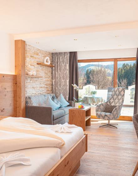 Erholen im Allgäu - Modern gemütliches Hotelzimmer mit Bergblick