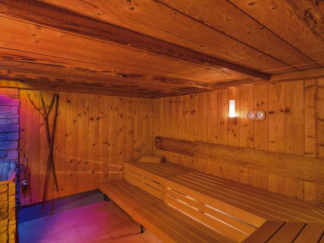 Wellnessurlaub im Allgäu - Aufgusssauna im Parkhotel Burgmühle