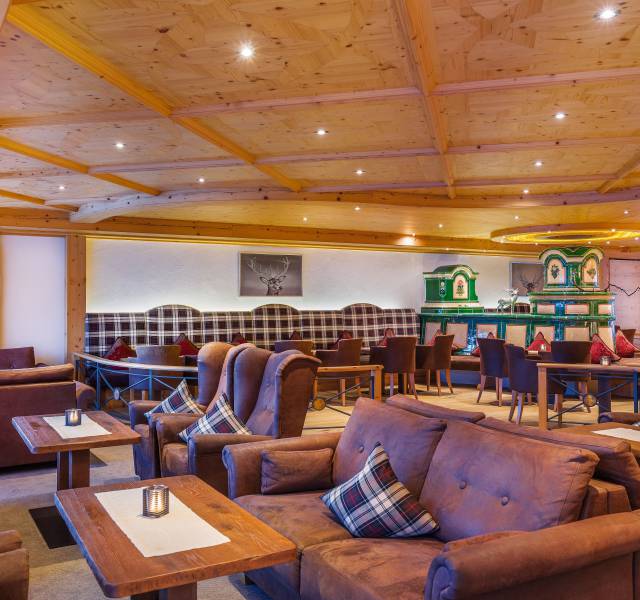 Lounge des Parkhotels Burgmühle in Fischen im Allgäu
